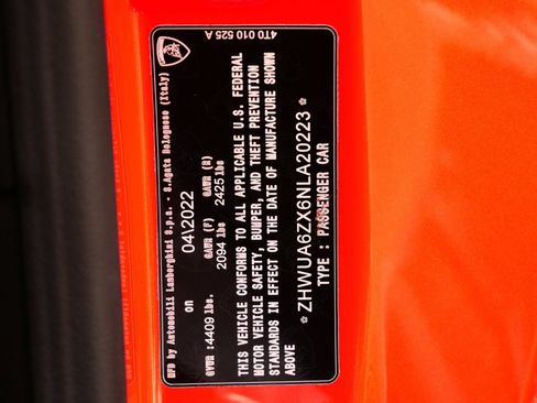 Used 2022 Lamborghini Huracan STO image 29