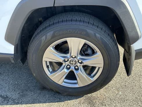Used 2023 Toyota RAV4 XLE image 5
