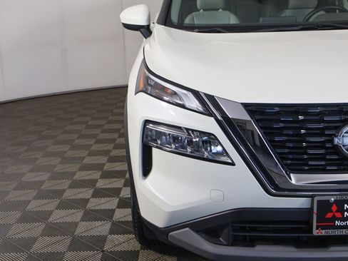 Used 2023 Nissan Rogue SV AWD/4WD image 11