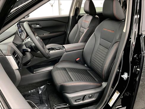 New 2026 Nissan Rogue SV w/ Rock Creek Premium Package AWD/4WD image 19