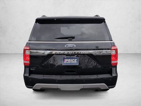 Used 2021 Ford Expedition XLT image 6
