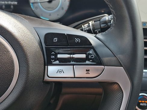Certified 2023 Hyundai Elantra Limited FWD image 22