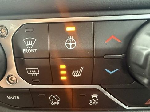 New 2025 Jeep Gladiator Mojave image 31