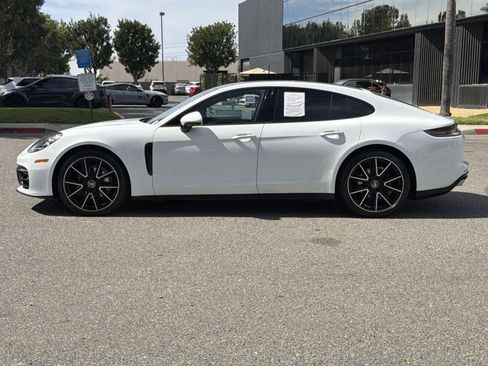 Used 2021 Porsche Panamera 4 image 3