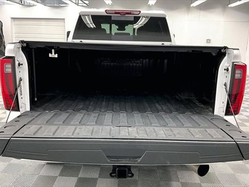 Used 2024 GMC Sierra 2500 Denali w/ Technology Package image 31
