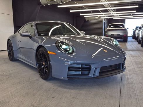 Certified 2026 Porsche 911 Carrera T RWD image 7
