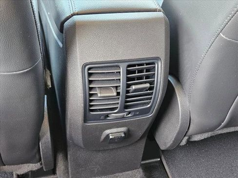 Used 2018 Ford Escape SEL FWD image 18