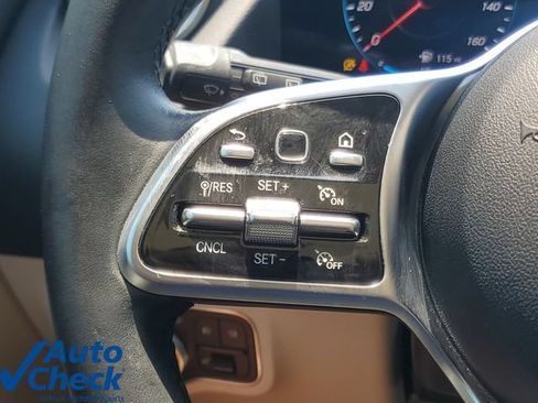 Used 2023 Mercedes-Benz GLA 250 image 21