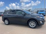 Used 2021 Chevrolet Equinox LT image 2
