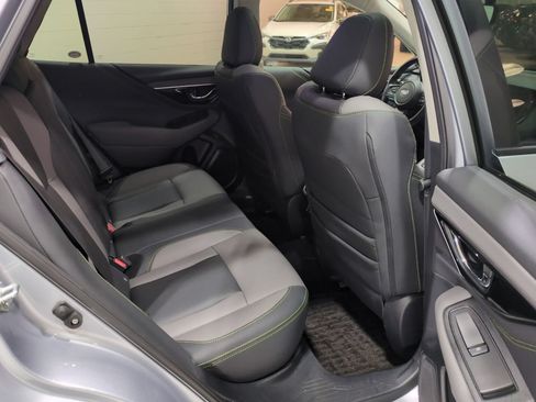 Certified 2024 Subaru Outback Onyx Edition AWD/4WD image 11