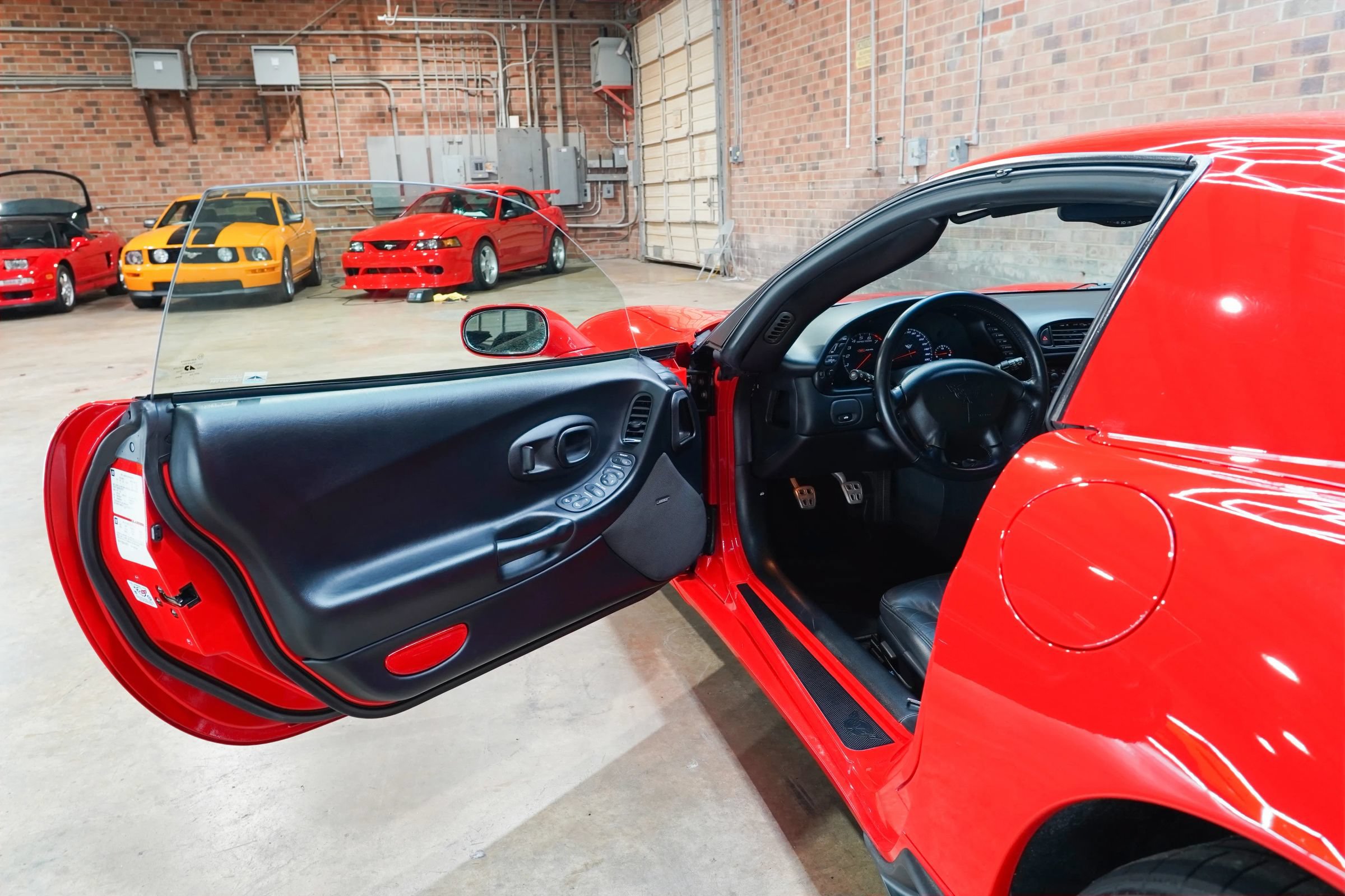 Used 2003 Chevrolet Corvette Z06 w/ Memory Package, 3 Drivers RWD image 33