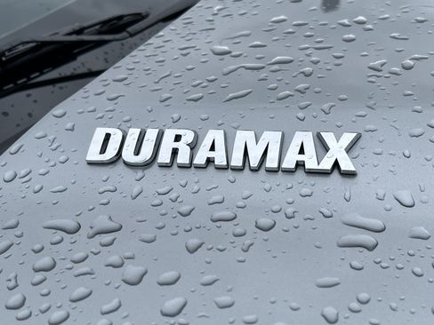 Used 2024 Chevrolet Silverado 1500 LTZ w/ LTZ Convenience Package II image 10