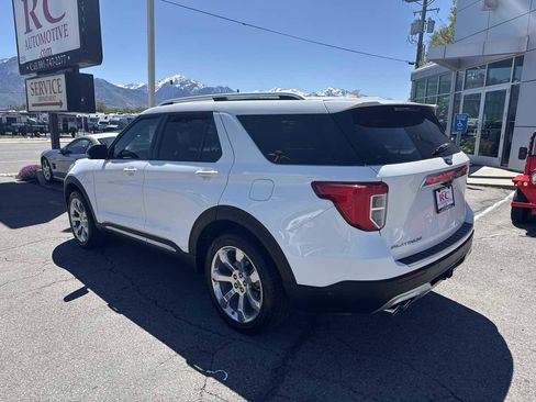 Used 2020 Ford Explorer Platinum w/ Premium Technology Package AWD/4WD image 8