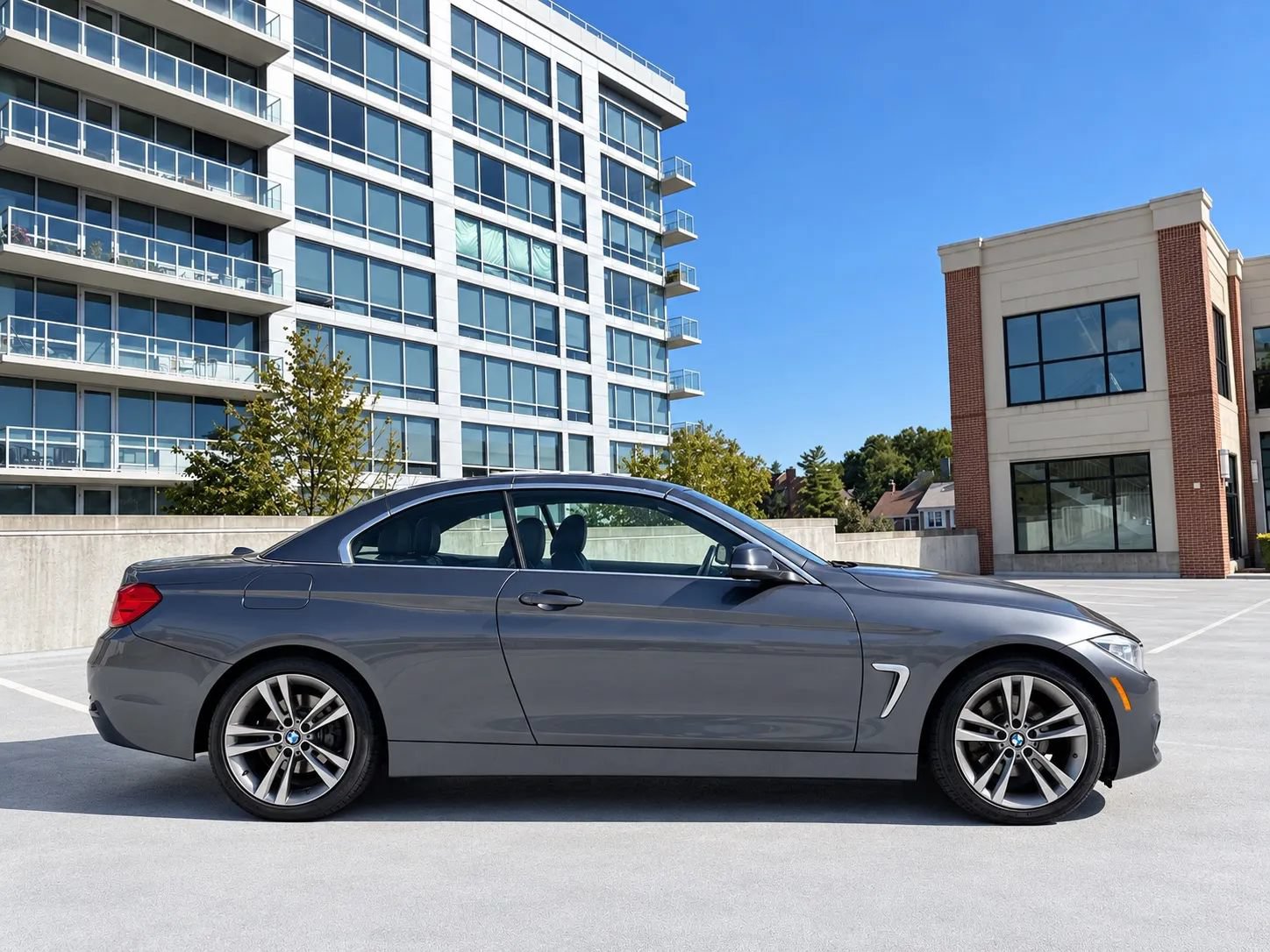 Used 2014 BMW 428i Convertible RWD image 2