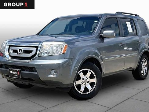Used 2009 Honda Pilot Touring image 1