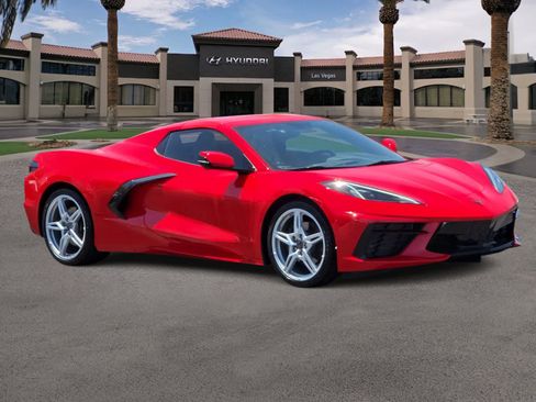 Used 2022 Chevrolet Corvette Stingray Convertible w/ 1LT RWD image 3
