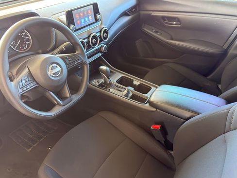 Used 2024 Nissan Sentra S FWD image 12
