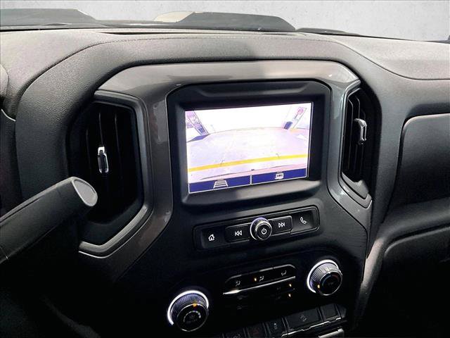 Used 2023 Chevrolet Silverado 1500 Custom Trail Boss AWD/4WD image 23
