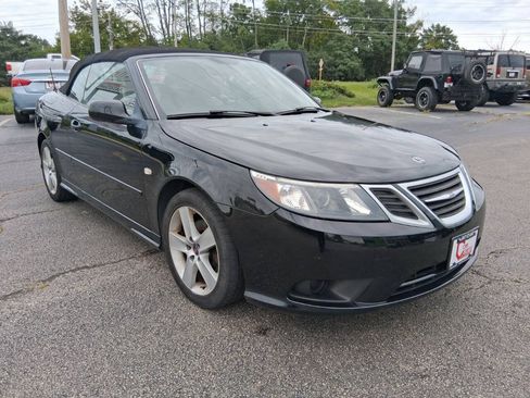 Used 2010 Saab 9-3 2.0T FWD image 3