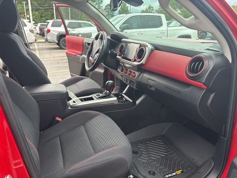 Used 2023 Toyota Tacoma SR5 AWD/4WD image 20