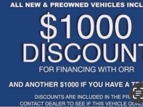 Used 2023 Chevrolet Colorado Z71 w/ Z71 Convenience Package 2 image 2