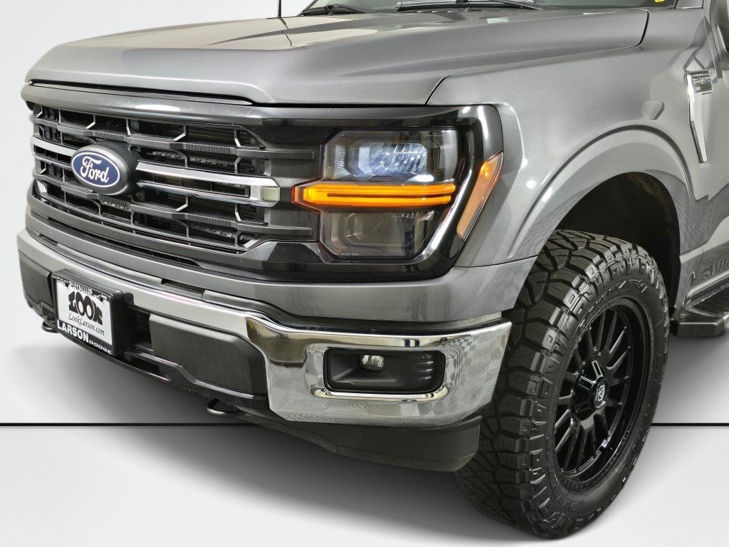 Used 2025 Ford F150 XLT w/ Equipment Group 301A Standard AWD/4WD image 12