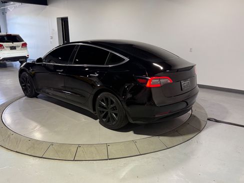 Used 2019 Tesla Model 3 Standard Range Plus RWD image 10
