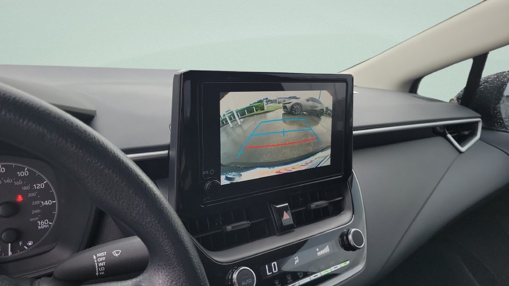 Used 2025 Toyota Corolla LE FWD image 15