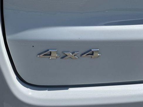 Used 2025 Jeep Compass Limited AWD/4WD image 25