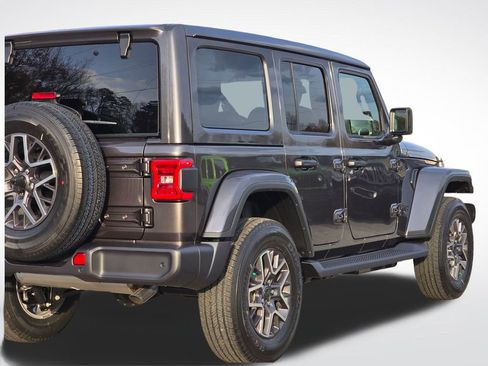 New 2026 Jeep Wrangler Sahara image 42