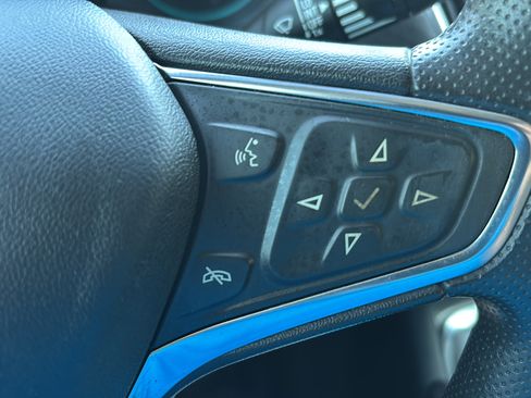 Used 2021 Chevrolet Malibu LT FWD image 23