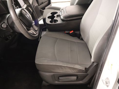 Used 2023 RAM 1500 Classic SLT w/ Electronics Group AWD/4WD image 10