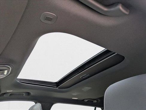 New 2025 Jeep Grand Cherokee L Laredo w/ Luxury Tech Group I image 14