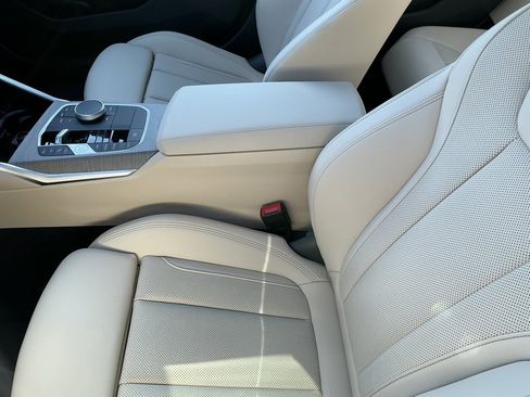 Used 2025 BMW 330i Sedan w/ Convenience Package image 4