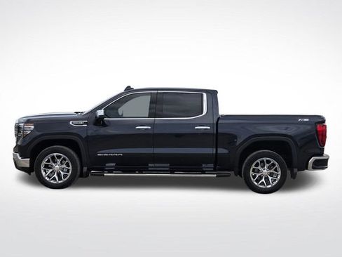 Used 2023 GMC Sierra 1500 SLT w/ SLT Premium Plus Package AWD/4WD image 9