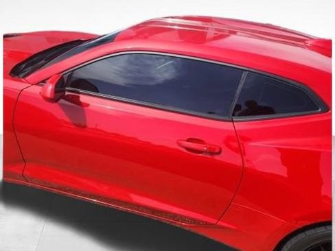 Used 2019 Chevrolet Camaro SS RWD image 10