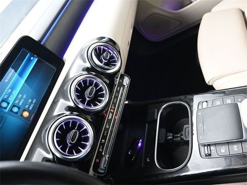 Used 2022 Mercedes-Benz CLA 250 image 22