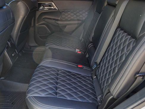 Used 2022 Mitsubishi Outlander SEL image 30