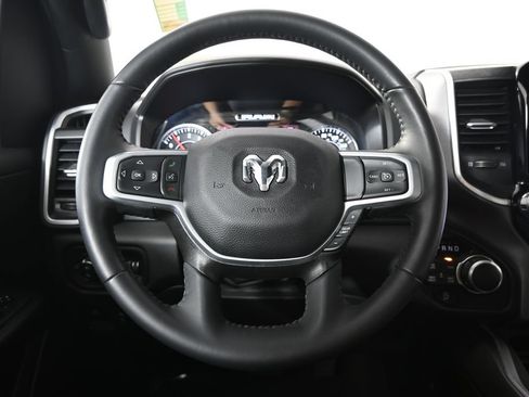Used 2023 RAM 1500 Big Horn AWD/4WD image 34