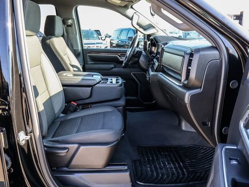 Certified 2025 Chevrolet Silverado 2500 LT w/ Convenience Package image 16