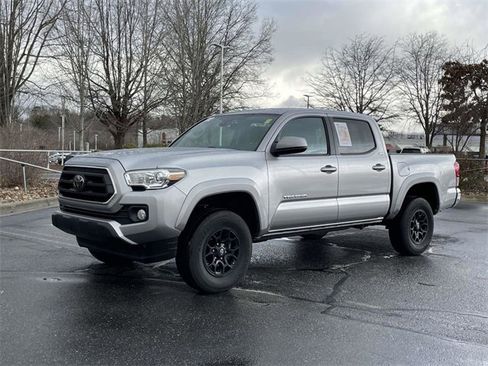 Used 2020 Toyota Tacoma SR5 image 1