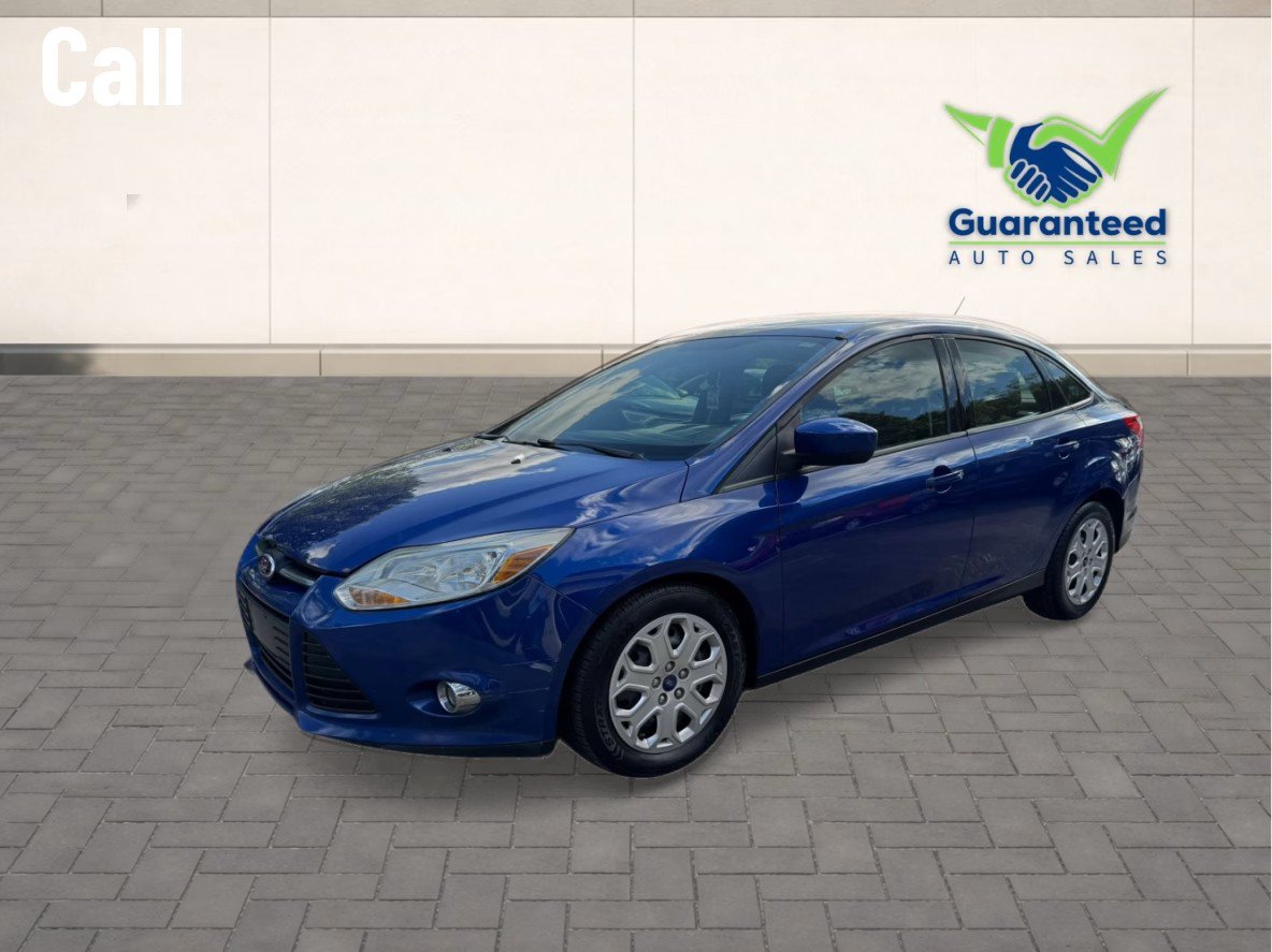 Used 2012 Ford Focus SE FWD image 1