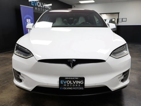 Used 2016 Tesla Model X Performance AWD/4WD image 6