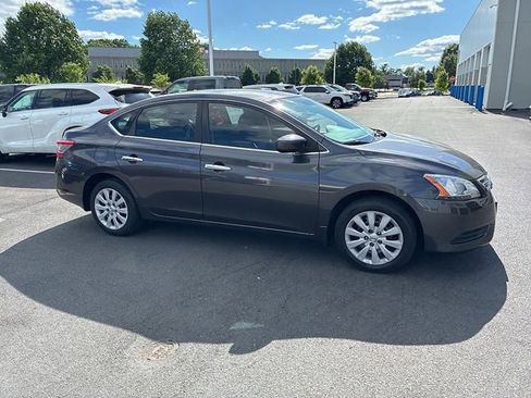 Used 2013 Nissan Sentra S FWD image 4
