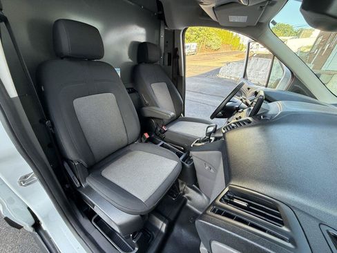 Used 2020 Ford Transit Connect XL FWD image 15