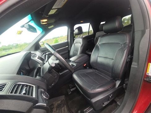 Used 2016 Ford Explorer Sport w/ Equipment Group 401A AWD/4WD image 28