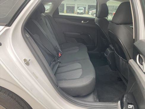 Used 2022 Kia K5 LXS FWD image 14