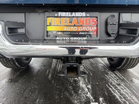 Used 2023 RAM 1500 Big Horn image 10