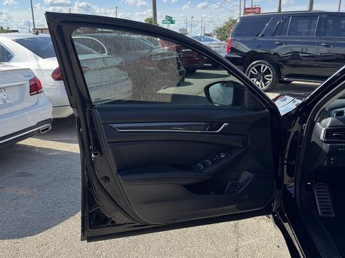 Used 2022 Honda Accord Sport Special Edition image 13