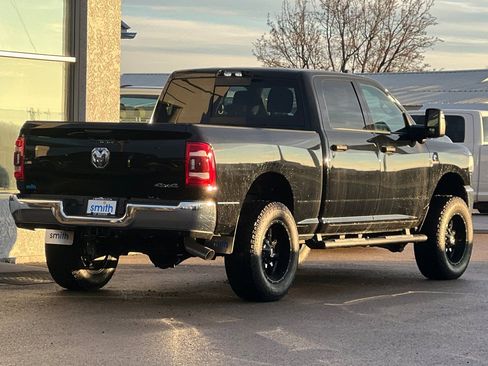 Used 2024 RAM 2500 Tradesman w/ Towing Technology Group AWD/4WD image 4